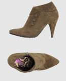 BI 4 - Ankle bootie