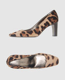 DOLCE & GABBANA - Closed-toe slip-ons 