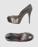 MARNI - Decolletes con plateau