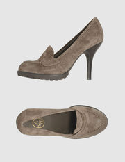 Moccasins With Heel