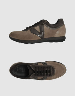  Bild voile blanche - Sneakers