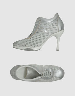 RUCO LINE - CALZATURE - Stringate - su YOOX.COM