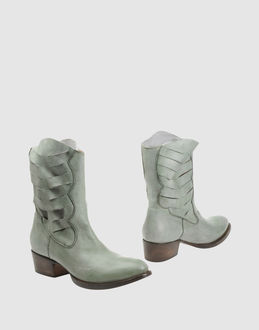 Duccio Del Duca Ankle Boots - Item 44260858