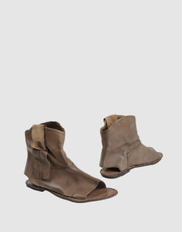 O.X.S. - CALZATURE - Stivaletti - su YOOX.COM
