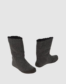 GET U - CALZATURE - Stivaletti - su YOOX.COM