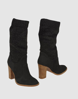 GET U - CALZATURE - Stivali con tacco - su YOOX.COM