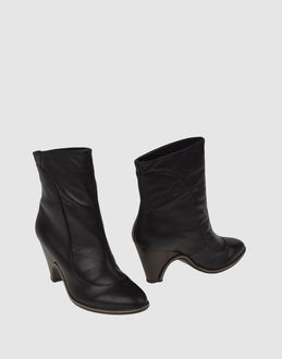 GET U - CALZATURE - Stivaletti - su YOOX.COM
