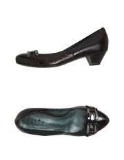 LOITA - Closed-toe slip-ons 