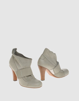 Esseutesse Ankle Boots - Item 44278349
