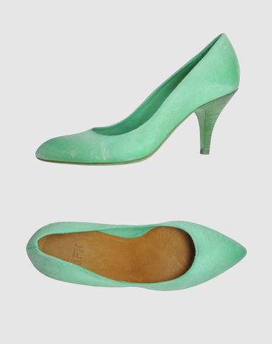 Seafoam Heels