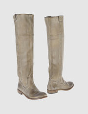 Strategia Boots