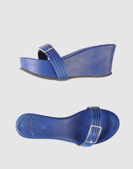 Dusica Dusica Wedges - Item 44295608