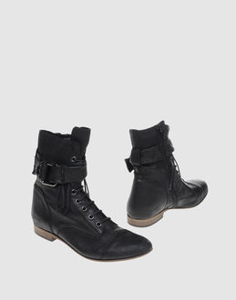 Halmanera Ankle Boots - Item 44300358