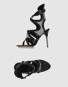 BALENCIAGA - FOOTWEAR - Platform sandals