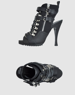 BALENCIAGA - FOOTWEAR - Platform sandals