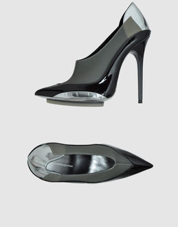 BALENCIAGA - FOOTWEAR - Platform pumps -