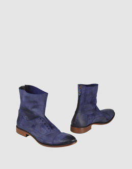 Thompson Ankle Boots - Item 44301810