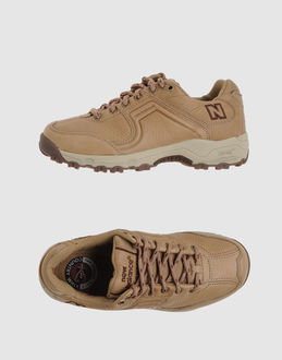 NEW BALANCE - CALZATURE - Sneakers - su YOOX.COM