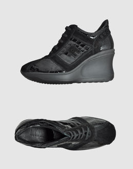 RUCO LINE - CALZATURE - Zeppe - su YOOX.COM