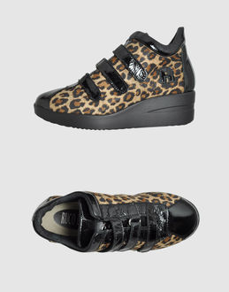 RUCO LINE - CALZATURE - Zeppe - su YOOX.COM