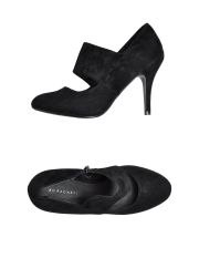 XC-XACARET - Closed-toe slip-ons 