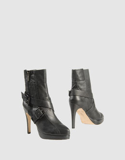 Geren Ford Ankle Boots - Item 44305519