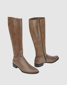 Benoite Boots - Item 44305766