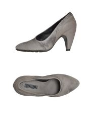 VIC MATIE' - Closed-toe slip-ons 