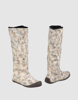 GET U - CALZATURE - Stivali - su YOOX.COM