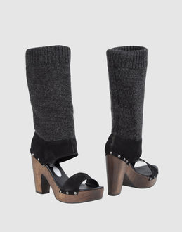 GET U - CALZATURE - Stivali con tacco - su YOOX.COM