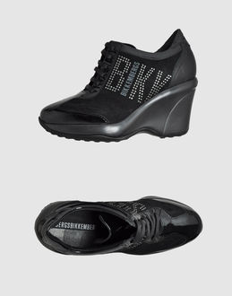 BIKKEMBERGS - CALZATURE - Zeppe - su YOOX.COM