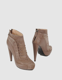 Aperlai Ankle Boots - Item 44310765