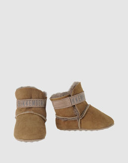 BIKKEMBERGS - SCHUHE - Stiefeletten - bei YOOX.COM