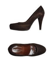 ADRIAN LEVY - Platform pumps