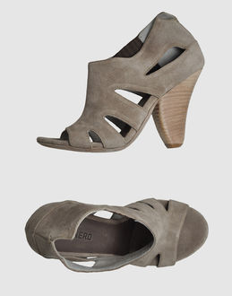 Elisanero Shoe Boots - Item 44311818