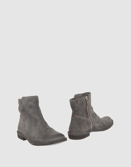 Sus Ankle Boots - Item 44312029