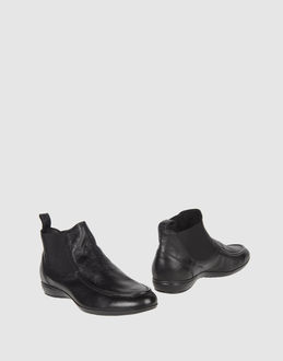 Otto E Dieci Ankle Boots - Item 44313116