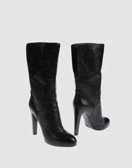 SERGIO ROSSI - SCHUHE - Stiefel mit Absatz - bei YOOX.COM