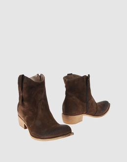 EMANUELA PASSERI - CALZATURE - Stivaletti - su YOOX.COM