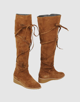 TILA MARCH - CALZATURE - Stivali con tacco - su YOOX.COM