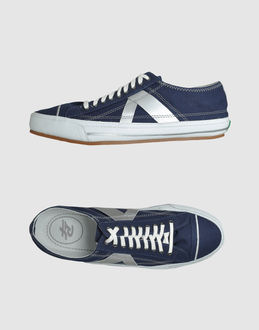 PF FLYERS POSTURE FOUNDATION - CALZATURE - Sneakers - su YOOX.COM