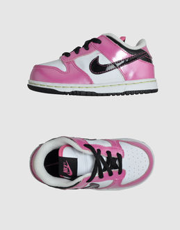 NIKE - SCHUHE - Sneakers - bei YOOX.COM