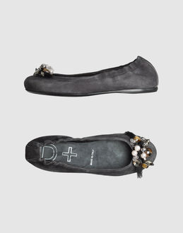 D+ Ballet Flats - Item 44321788