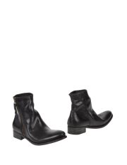 N.D.C. MADE BY HAND - Ankle boots