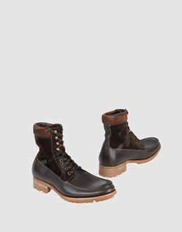 N.D.C. MADE BY HAND - CALZATURE - Stivaletti - su YOOX.COM