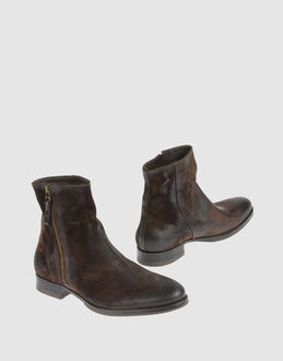 N.D.C. MADE BY HAND - CALZATURE - Stivaletti - su YOOX.COM