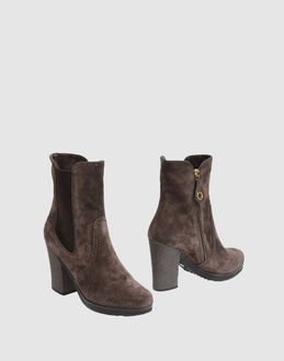 Carshoe Ankle Boots - Item 44322215