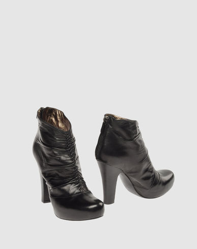 ZOOM FERRE' - Ankle boots