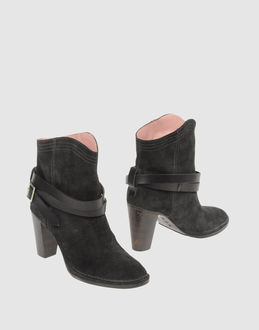 Sus Ankle Boots - Item 44322996