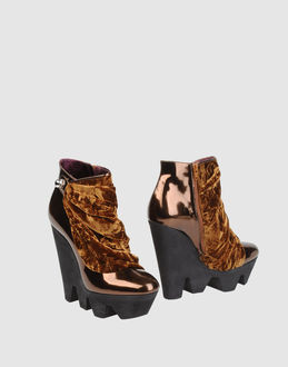 Viktor & Rolf Ankle Boots - Item 44323437